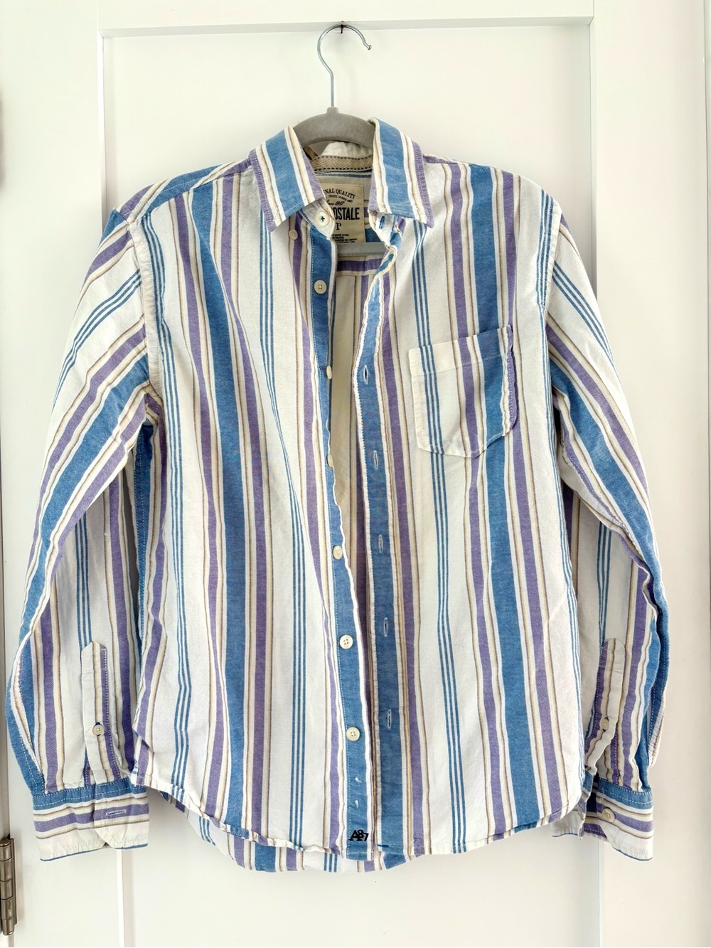Aeropostale Linen Men's Blue, Purple and White Striped Button-Down Shirt